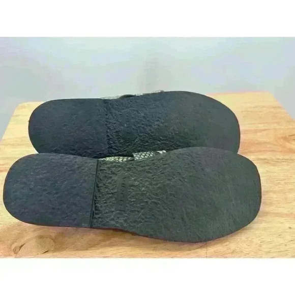 Vince Morris Strappy Leather Snake Skin Pattern Flat Sandals Militaire Color 9.5 - Picture 5 of 9